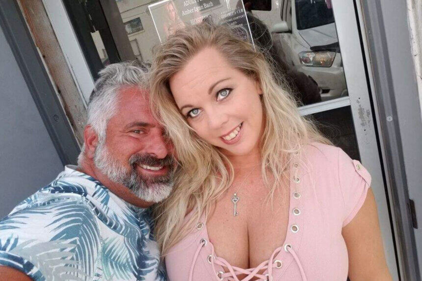 Amber Lynn Bach Net Worth financial breakdown showing estimated wealth between 1-5 million dollars