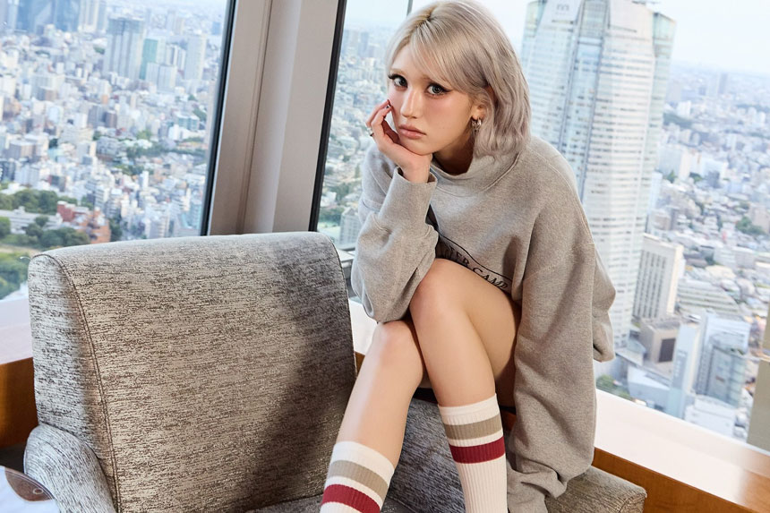 Jeon Somi net worth earnings from music career and brand endorsements in 2025