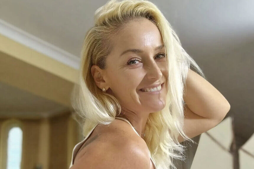 Kathia Nobili Net Worth - Czech actress and model professional portrait