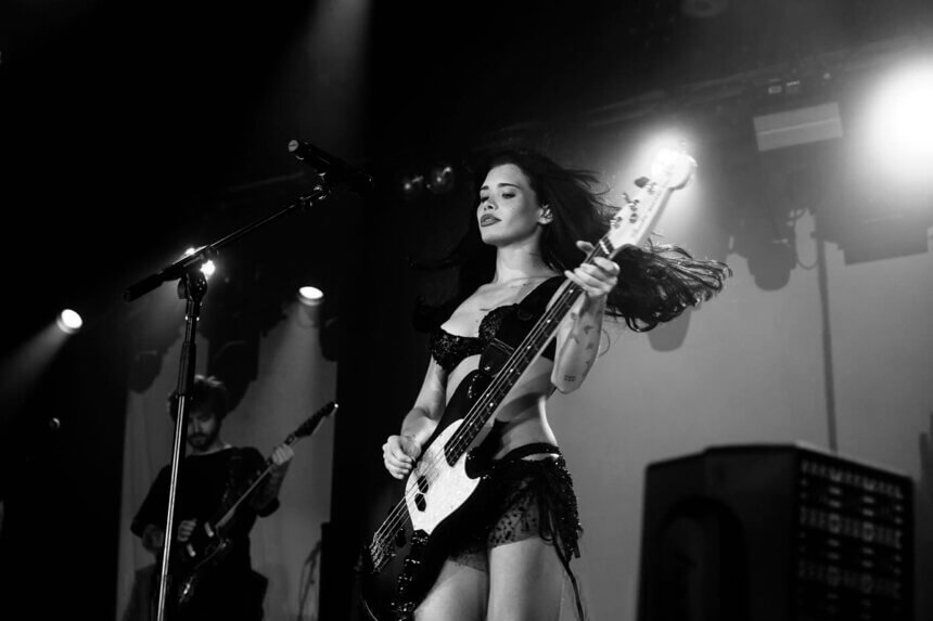 Nessa Barrett net worth 2025 earnings from music streaming and social media
