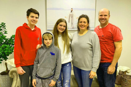 That YouTub3 Family net worth breakdown showing Williams family YouTube earnings from ads sponsorships and merchandise