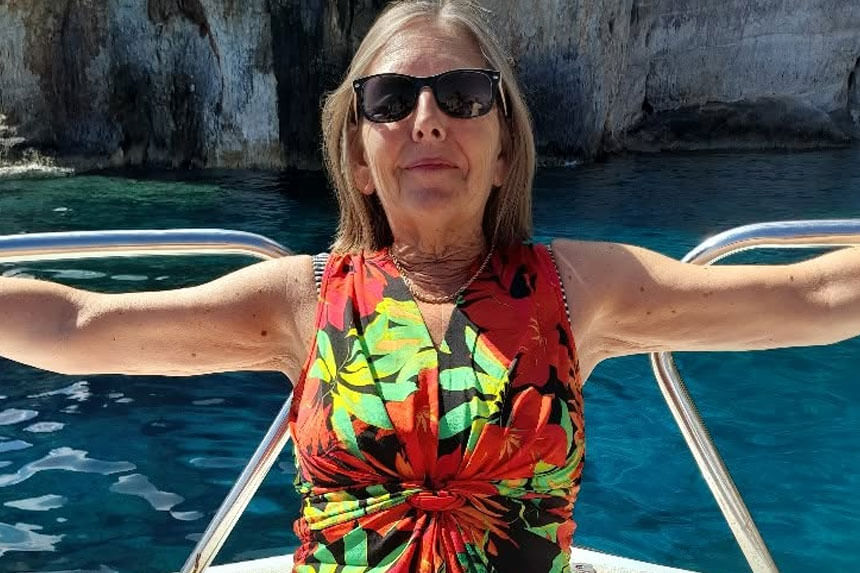 Elaine Mason net worth analysis showing financial estimates and public records information