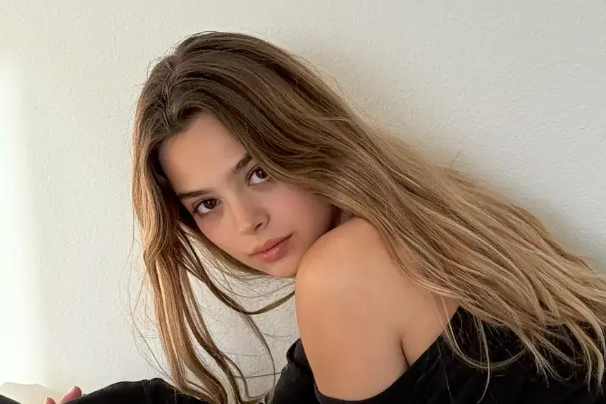 Molly Little net worth analysis showing adult content creator earnings breakdown