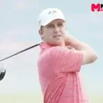 David Toms swinging a driver during a PGA Tour event